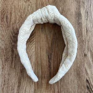 Nude Knotred Headband